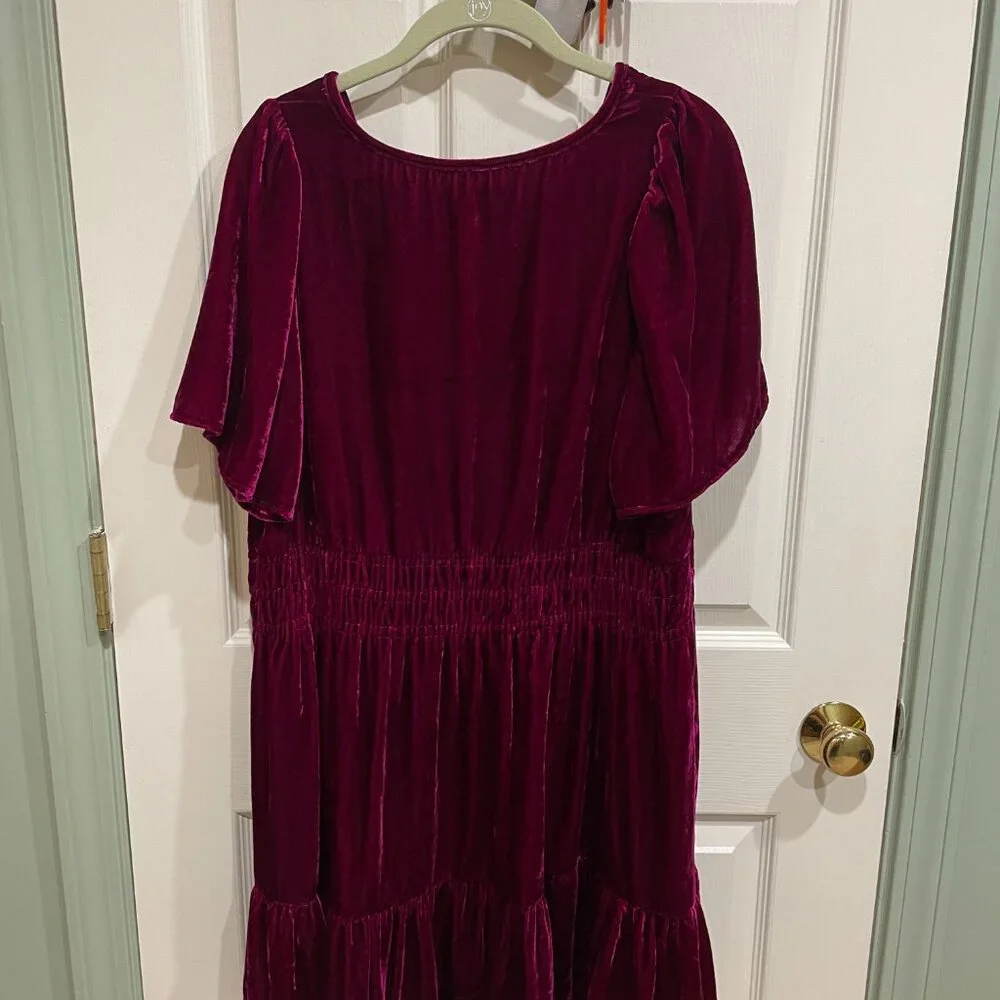 Anthropologie Somerset: Velvet Edition Plus Mini Dress in Magenta - Picture 9 of 12